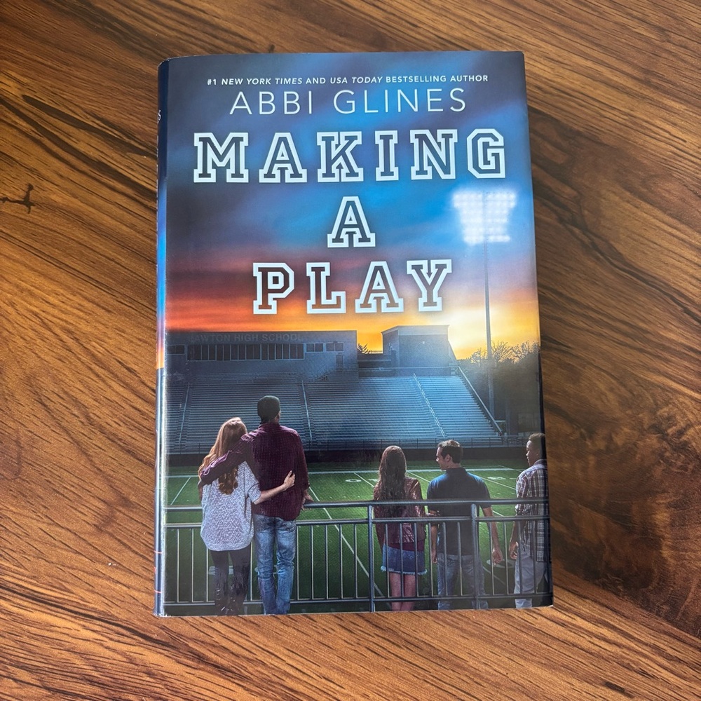3/$20 📚 Making a Play Book #5 Field Party Series Hardcover Abbi Glines
